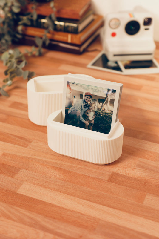 Polaroid 600 & iType storage box and display