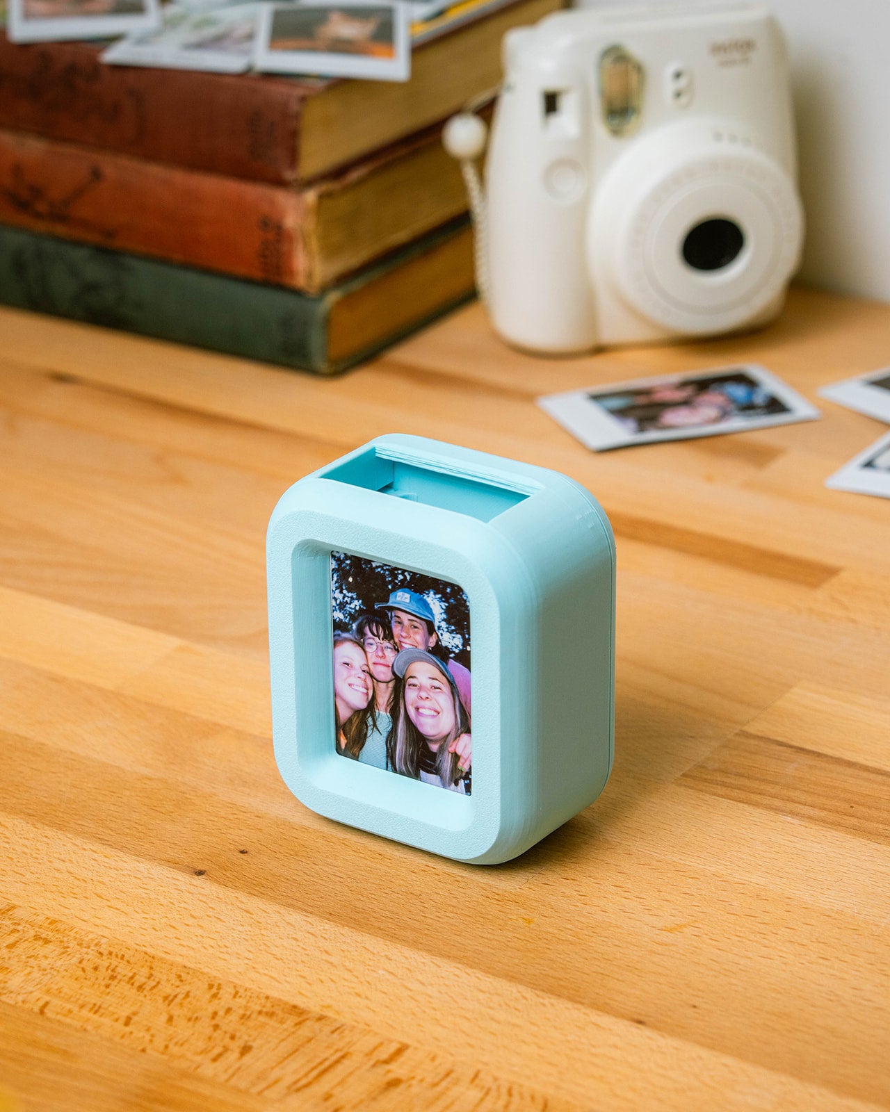 Polaroid 600 & iType display and storage frame - CHUNKY