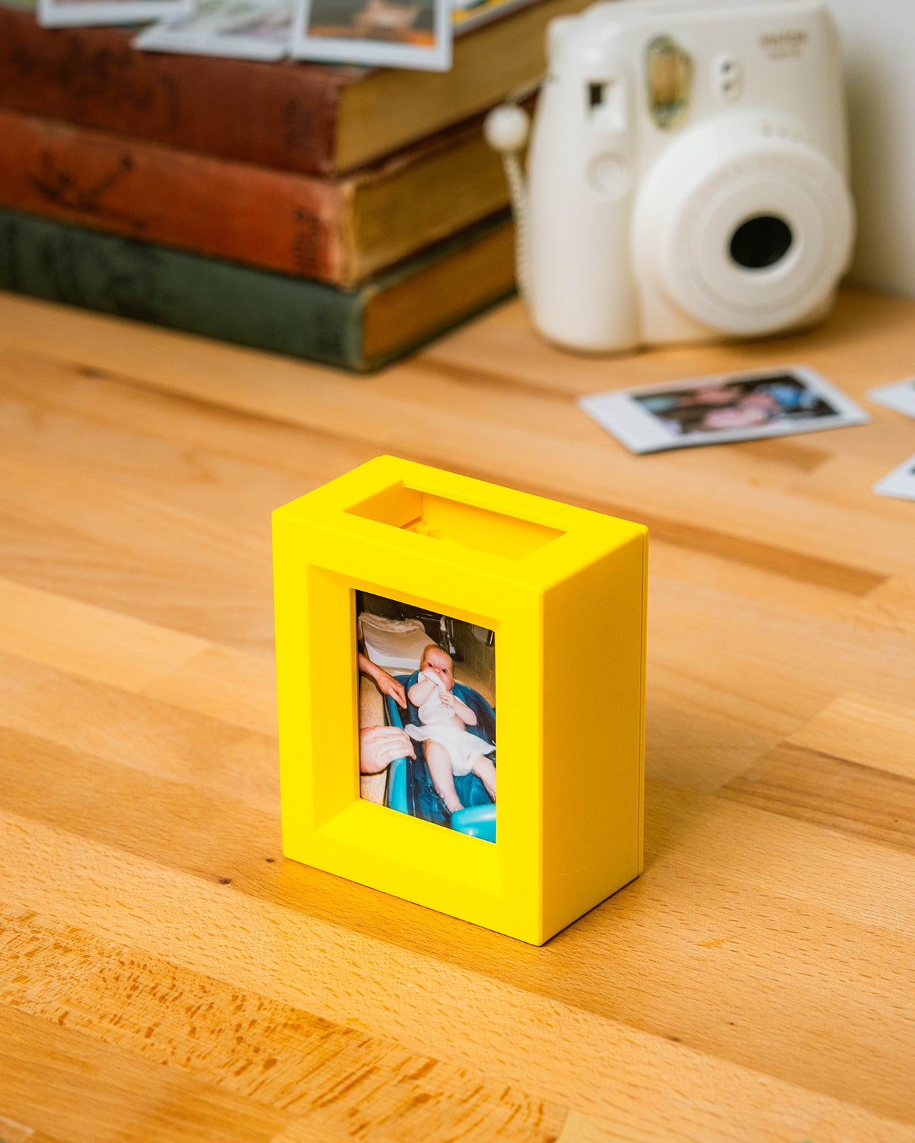 Instax Mini display and storage frame - SQUARE