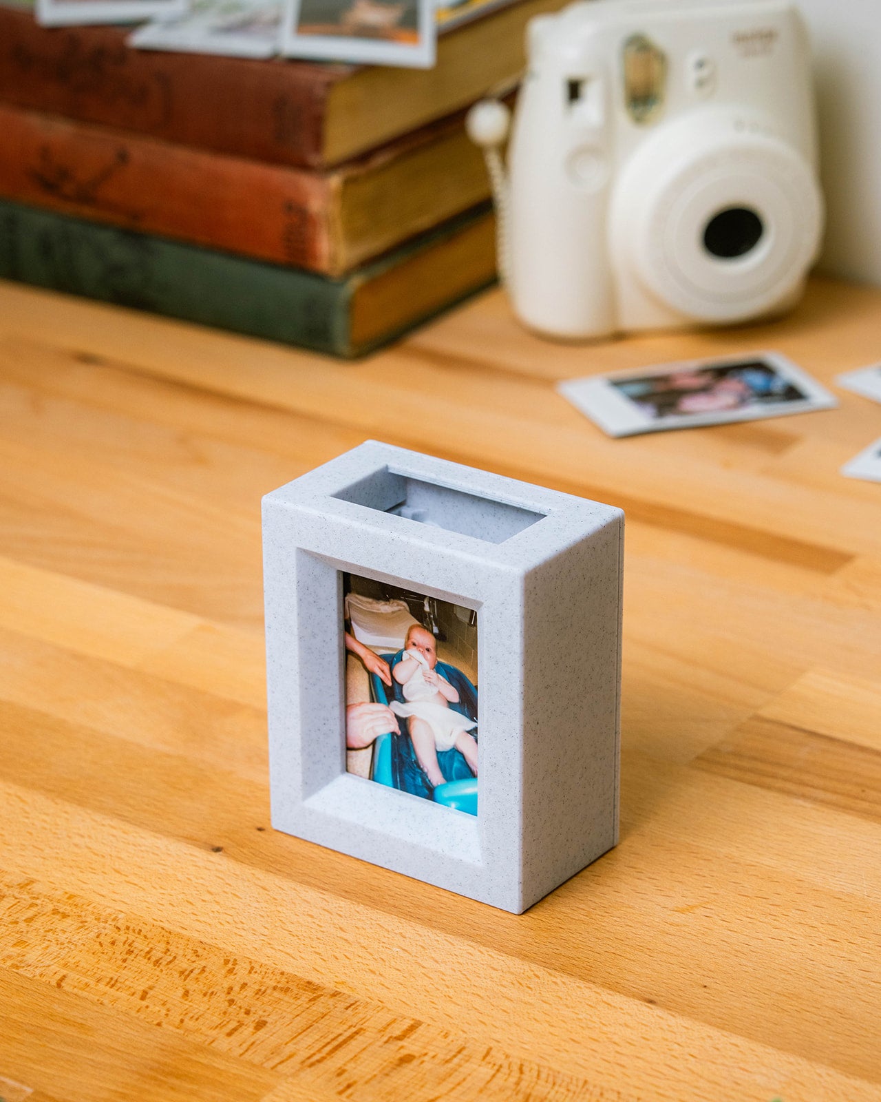 Instax Mini display and storage frame - SQUARE